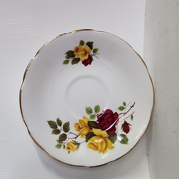 Vintage Cup And Saucer Delphine China, Roses Decor, Gold Trim,  - Picture 2 of 6